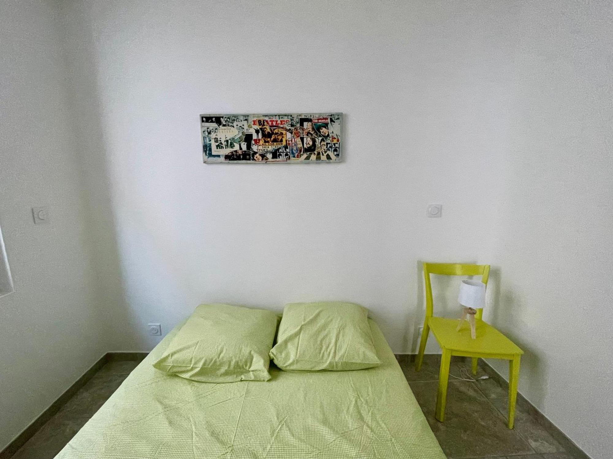 T2 Renove Avec Terrasse Au Coeur Des Cevennes Apartment Saint-Germain-de-Calberte Exterior photo